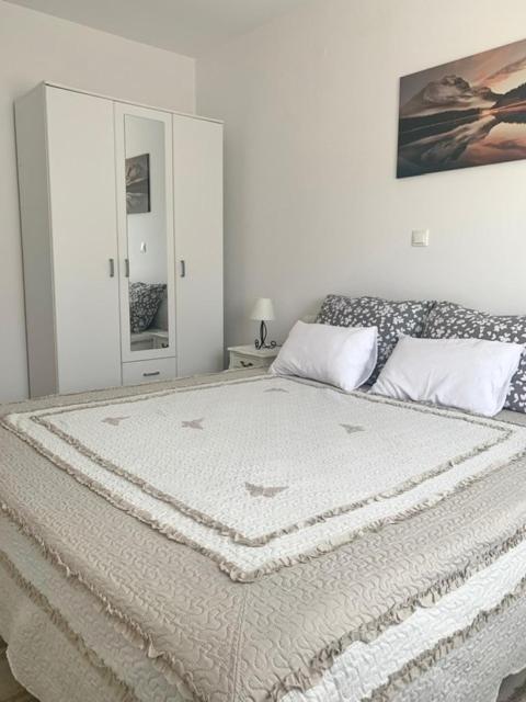 *New Apartment* Petra Хвар Экстерьер фото
